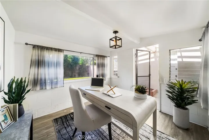 724 N Shirley, Orange, California 92867