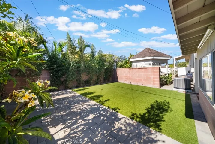 724 N Shirley, Orange, California 92867