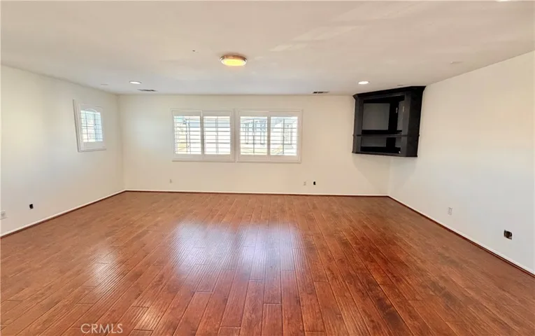 14141 Apple Grove Court, Eastvale, California 92880