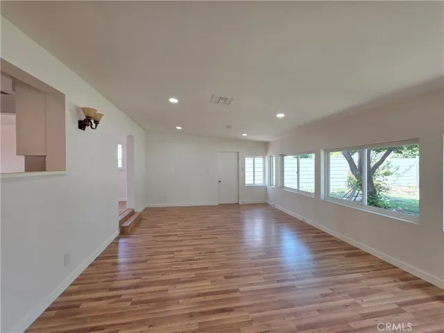 8834 Stansbury, Panorama City, California 91402