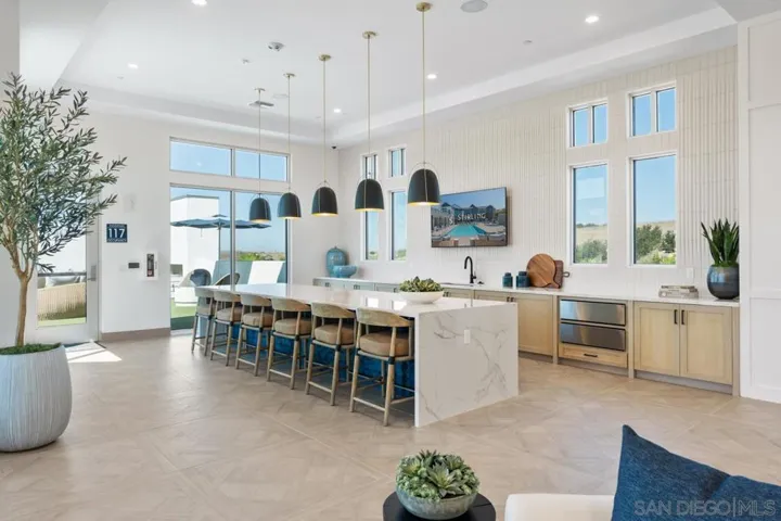 2075 Paseo Belluno #2, Chula Vista, California 91913