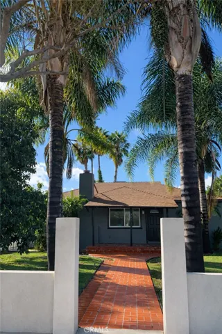 7523 Darby, Reseda, California 91335