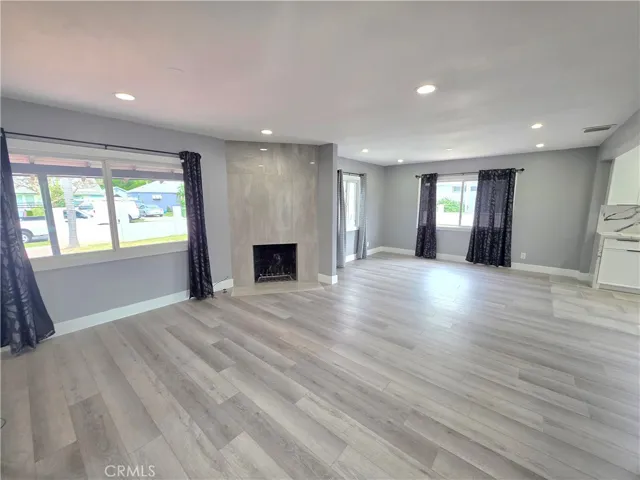 7523 Darby, Reseda, California 91335