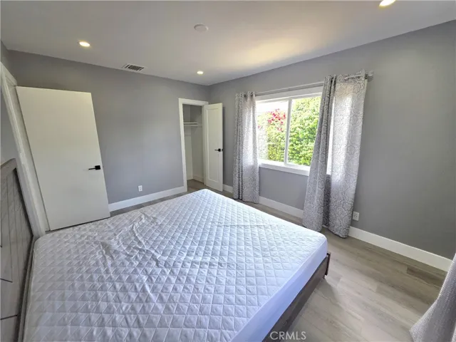 7523 Darby, Reseda, California 91335