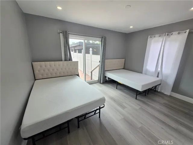7523 Darby, Reseda, California 91335