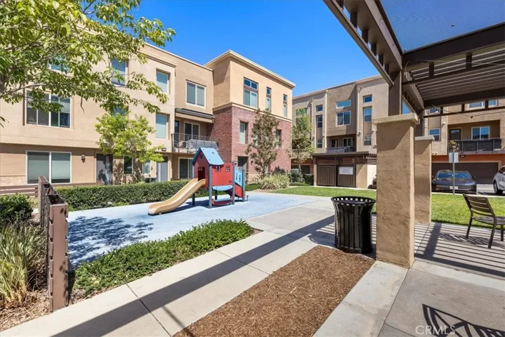 422 W Route 66, Glendora, California 91740