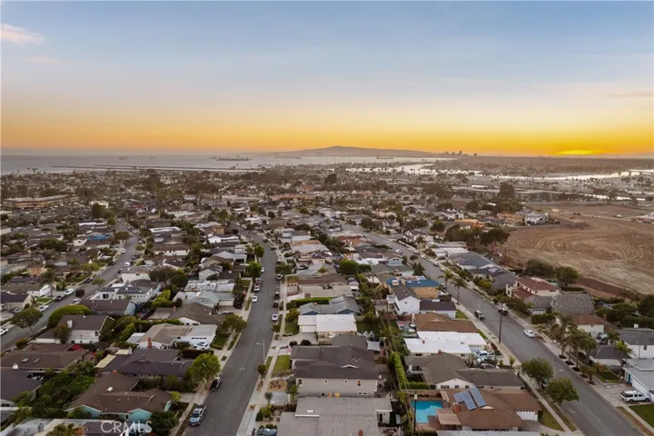 1005 Marvista Avenue, Seal Beach, California 90740