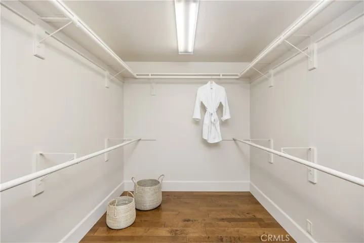1005 Marvista Avenue, Seal Beach, California 90740