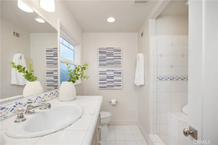 1005 Marvista Avenue, Seal Beach, California 90740