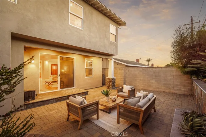 1005 Marvista Avenue, Seal Beach, California 90740