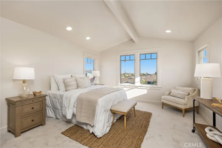 1005 Marvista Avenue, Seal Beach, California 90740