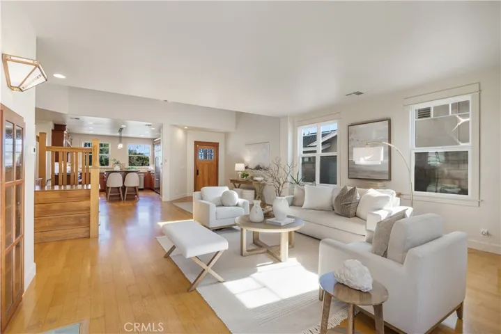1005 Marvista Avenue, Seal Beach, California 90740