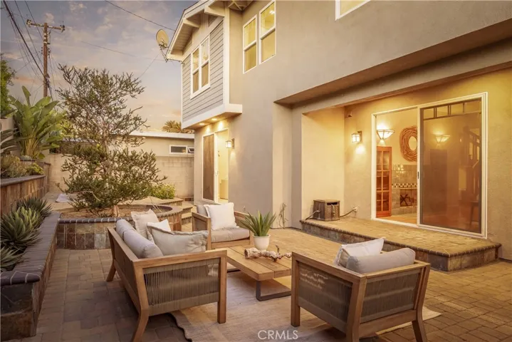 1005 Marvista Avenue, Seal Beach, California 90740