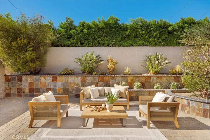 1005 Marvista Avenue, Seal Beach, California 90740