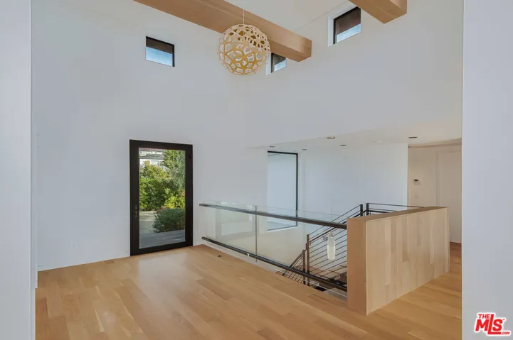 902 Berkeley Street, Santa Monica, California 90403