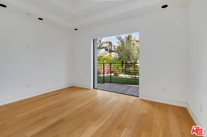902 Berkeley Street, Santa Monica, California 90403