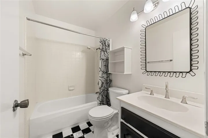 Guest Full Bathroom upstairs.