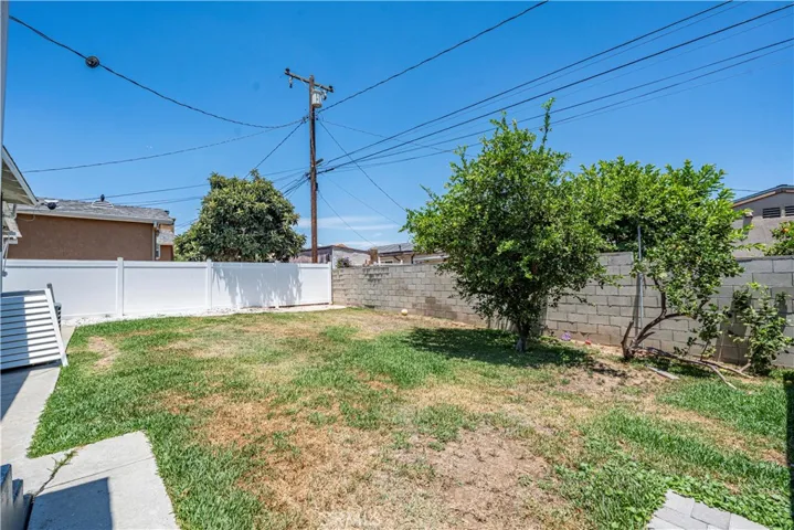 412 S Colfax Street, La Habra, California 90631