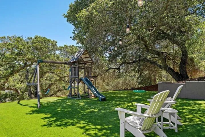 49142600 Winding Way, San Carlos, California 94070