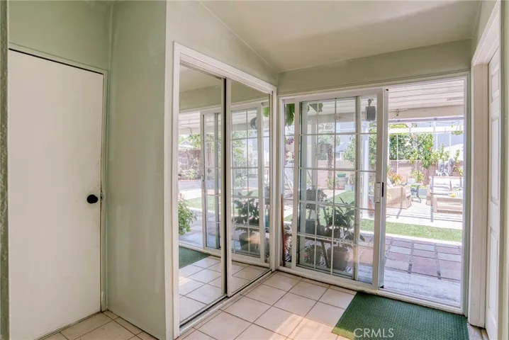 2525 W Olive Avenue, Fullerton, California 92833