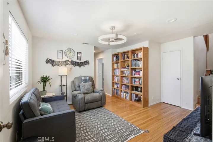 2525 W Olive Avenue, Fullerton, California 92833