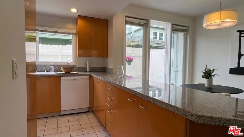 807 21st Street 3, Santa Monica, California 90403