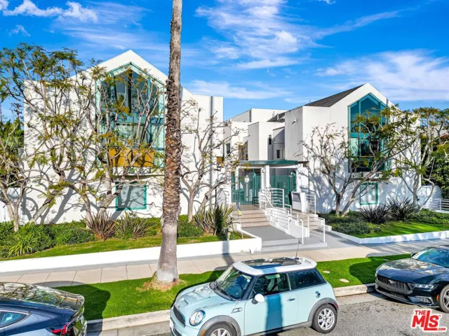 807 21st Street 3, Santa Monica, California 90403