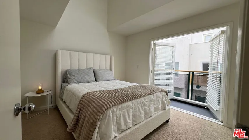 807 21st Street 3, Santa Monica, California 90403