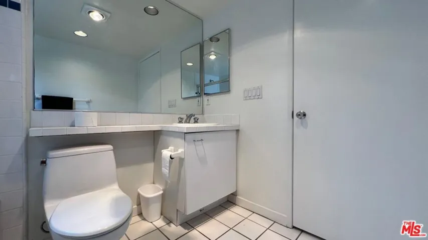 807 21st Street 3, Santa Monica, California 90403