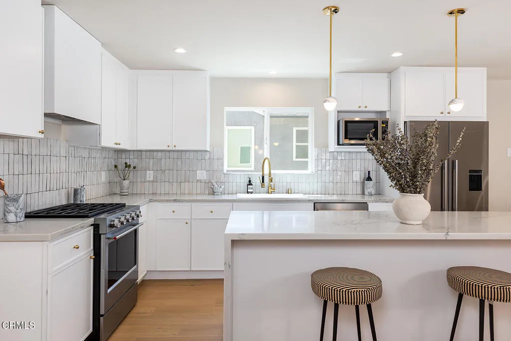 2187 Garfias Dr 013-mls