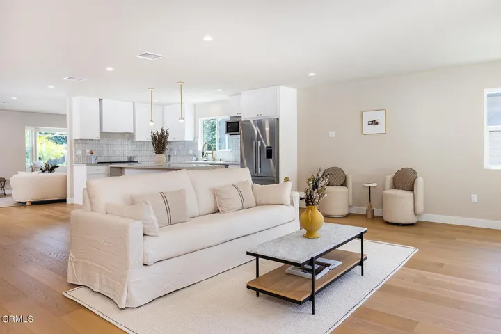 2187 Garfias Dr 018-mls