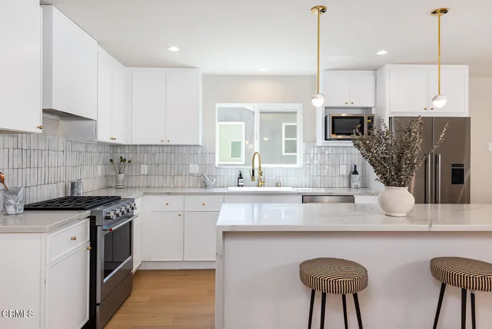 2187 Garfias Dr 013-mls