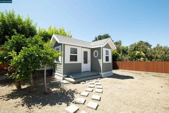 4486 Lawrence Dr, Castro Valley, California 94546