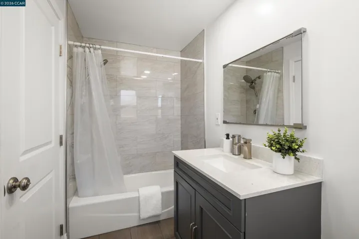 4486 Lawrence Dr, Castro Valley, California 94546