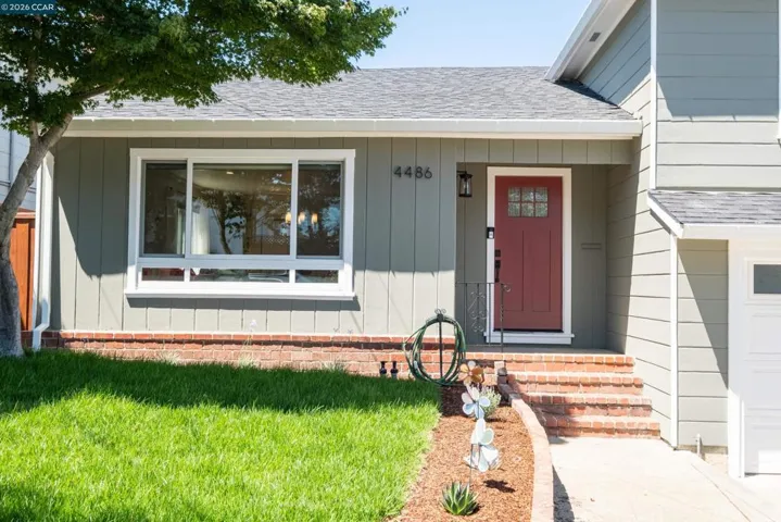 4486 Lawrence Dr, Castro Valley, California 94546
