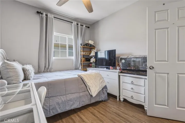 8927 Cedros 14, Panorama City, California 91402