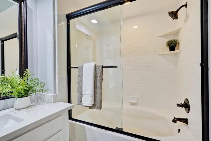 144 S 3rd Street 425, San Jose, California 95112