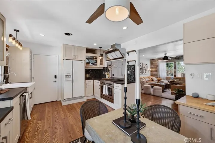 5823 Bowcroft Street #4, Los Angeles, California 90016