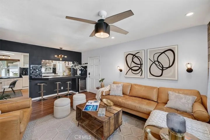 5823 Bowcroft Street #4, Los Angeles, California 90016
