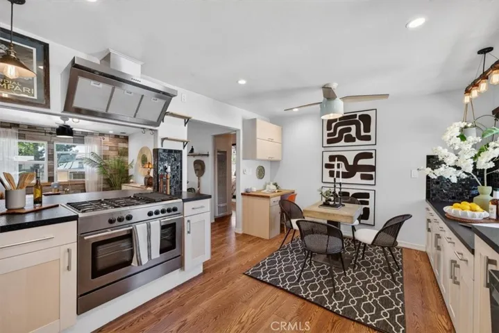 5823 Bowcroft Street #4, Los Angeles, California 90016