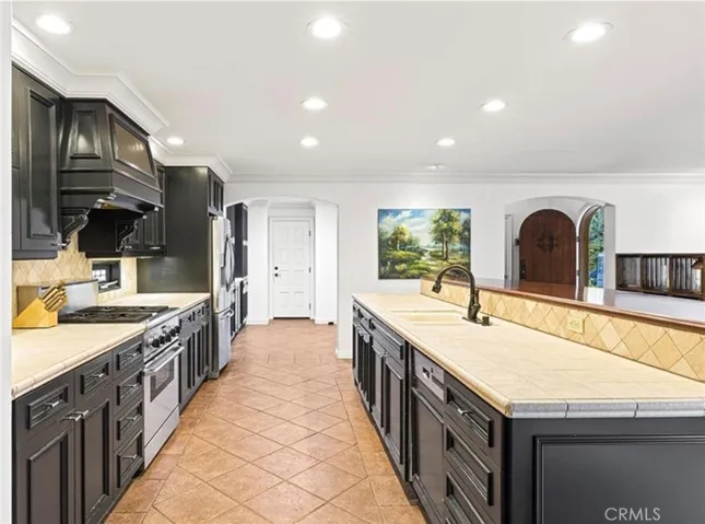 486 Locust Street, Laguna Beach, California 92651