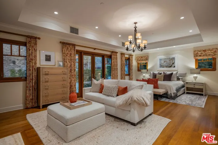 850 Stone Canyon Road, Los Angeles, California 90077