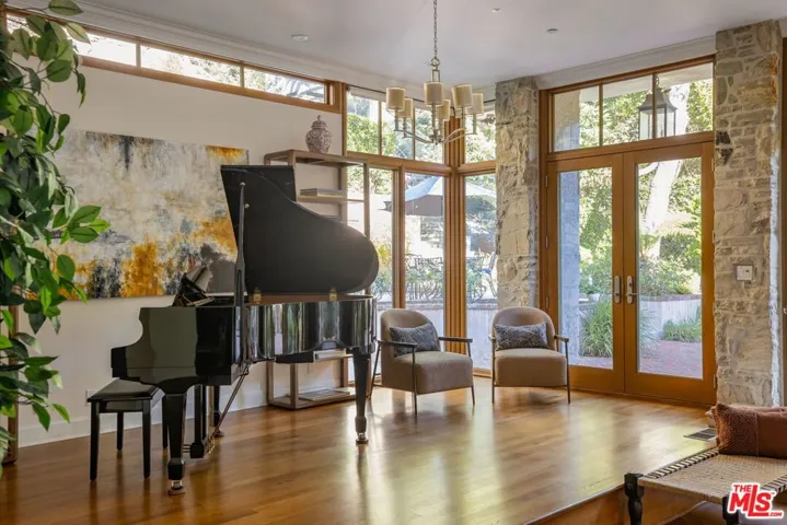 850 Stone Canyon Road, Los Angeles, California 90077