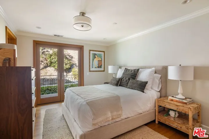 850 Stone Canyon Road, Los Angeles, California 90077