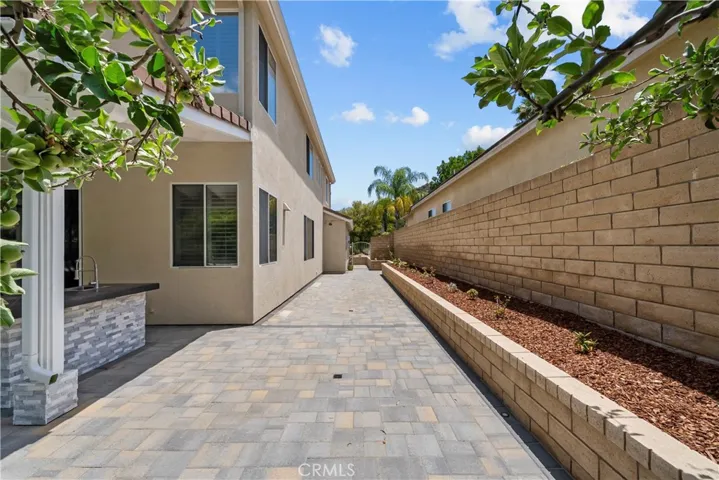 25415 Thoreau Way, Stevenson Ranch, California 91381