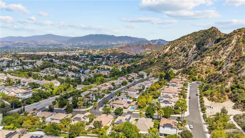 25415 Thoreau Way, Stevenson Ranch, California 91381