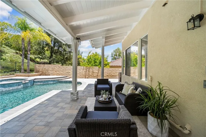 25415 Thoreau Way, Stevenson Ranch, California 91381