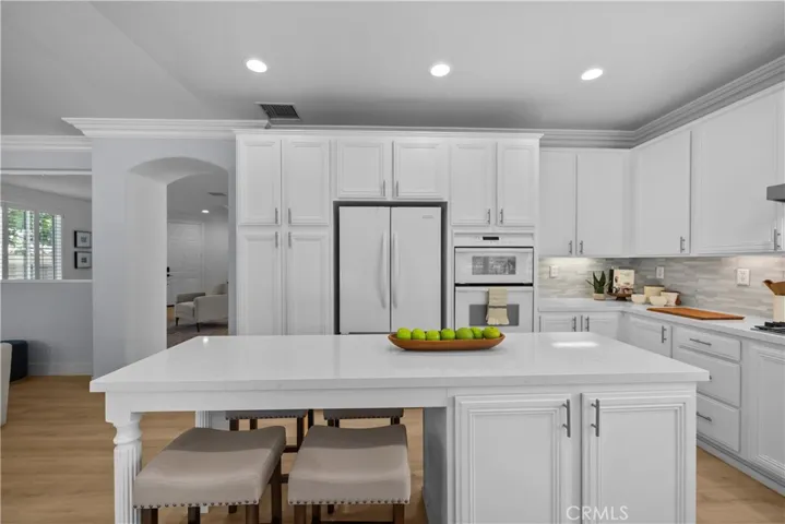 25415 Thoreau Way, Stevenson Ranch, California 91381