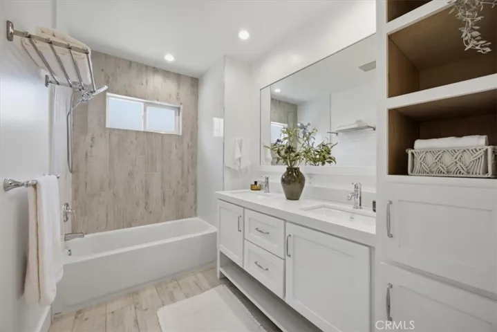 2420 Robinson Street, Redondo Beach, California 90278