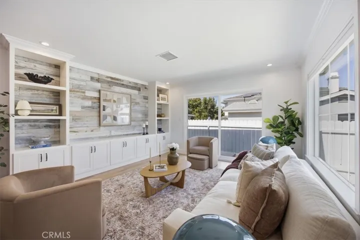 2420 Robinson Street, Redondo Beach, California 90278